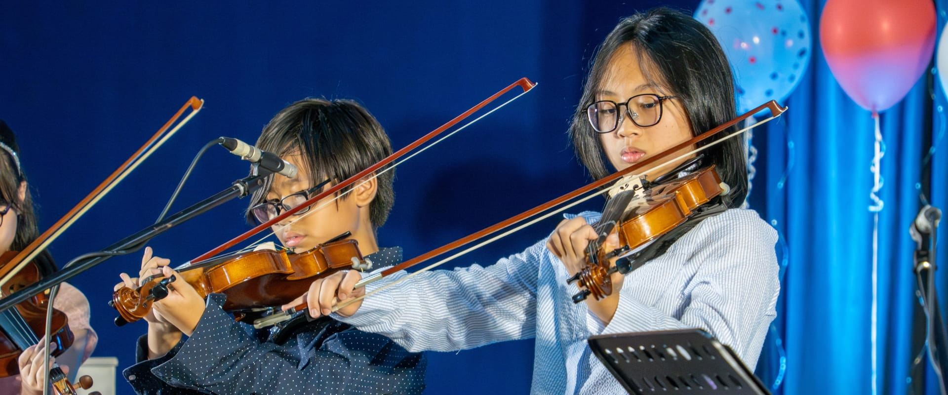 Music.25- Header Photo 1920px – 800px